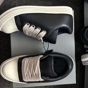 Rick Owens Jumbo Lace